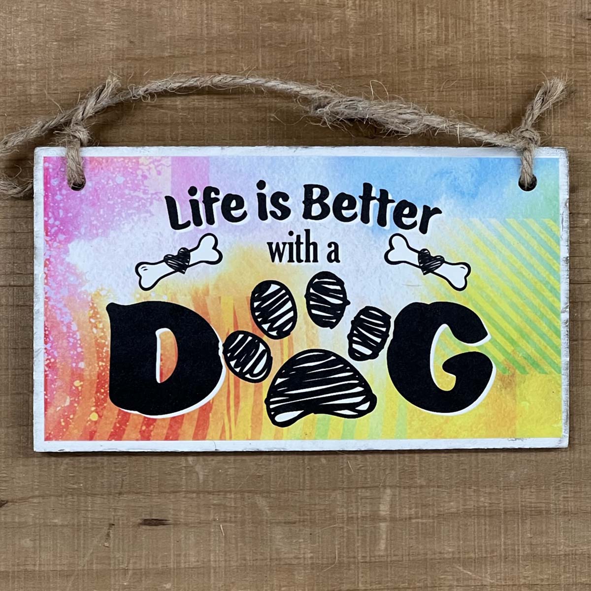 Novelty hanging plaque