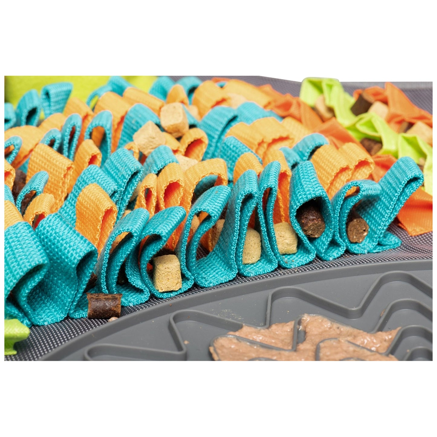 Messy Mutts Square Forage/Snuffle Mat 16" with Suction